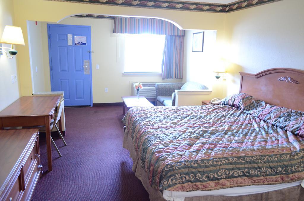 America'S Best Value Inn & Suites - Rosenberg/Houston Habitación foto